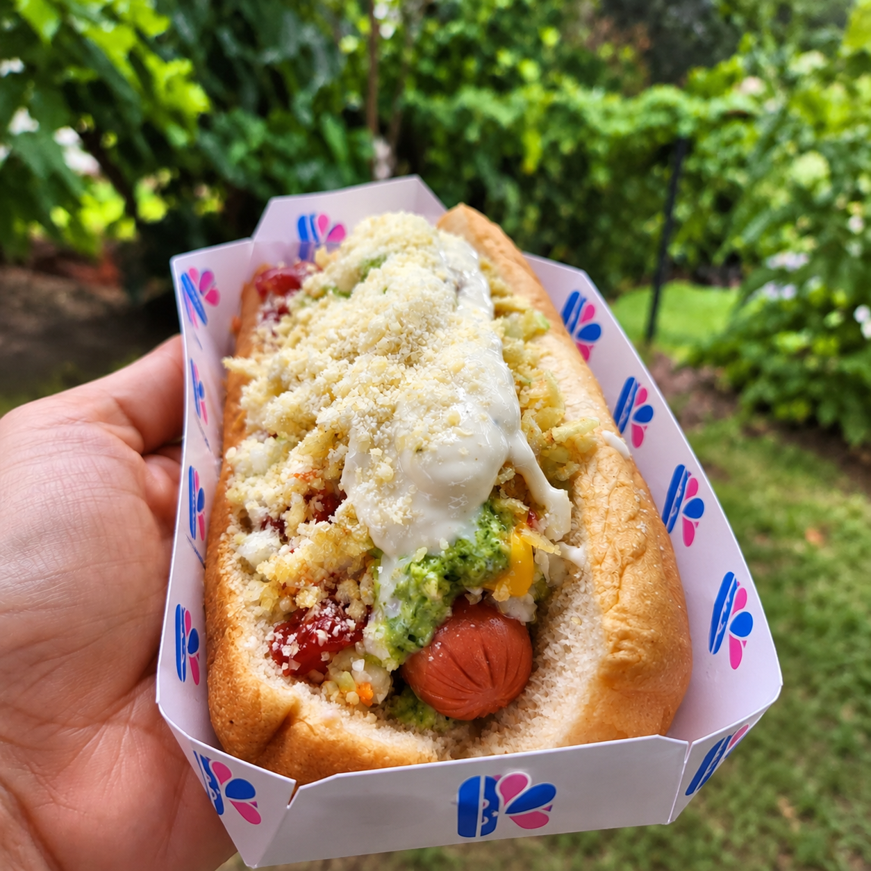 Estación Latin Hot Dogs en evento